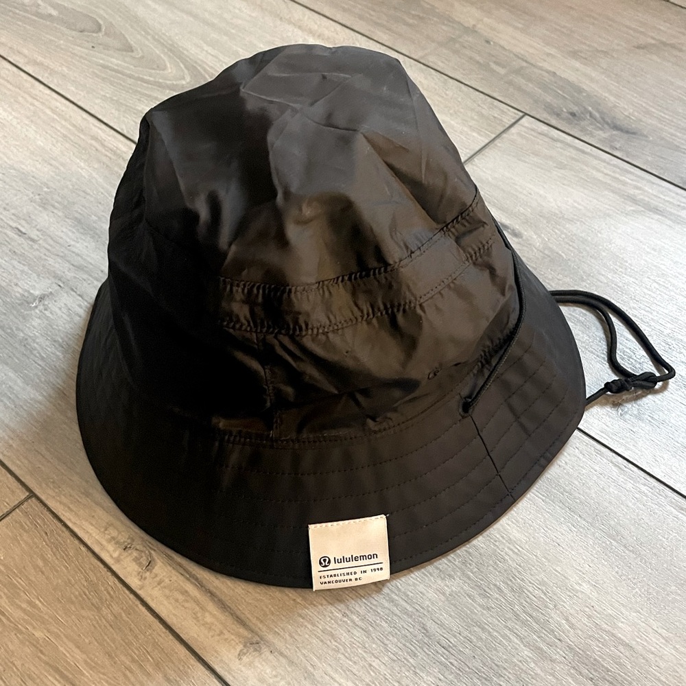 Lululemon Bucket Hat